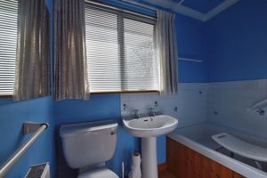 Photo 16- click for photo gallery